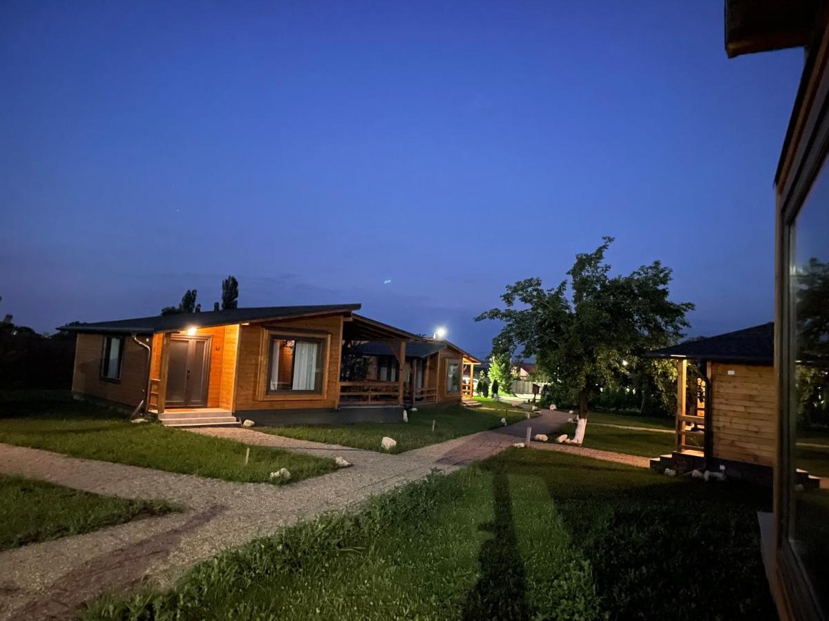 Shurra Merei Bagian luar foto