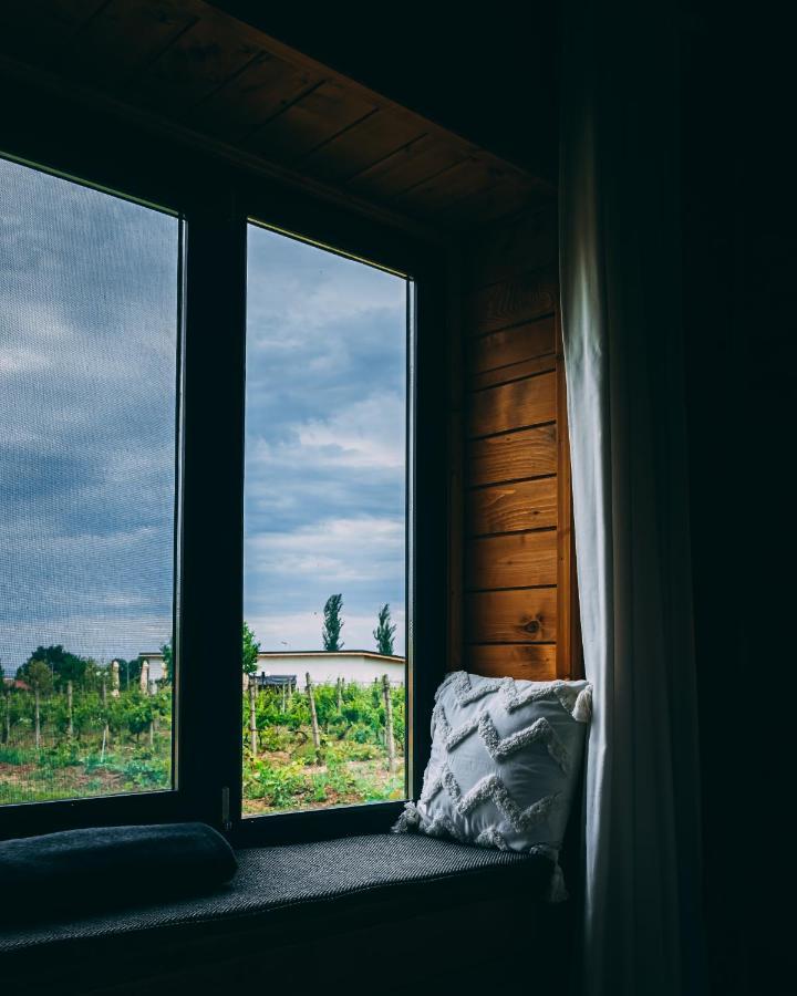 Shurra Merei Bagian luar foto